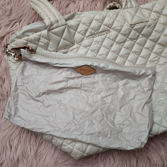 Mz Wallace Metro Tote medium quilted - Picture 9 of 16